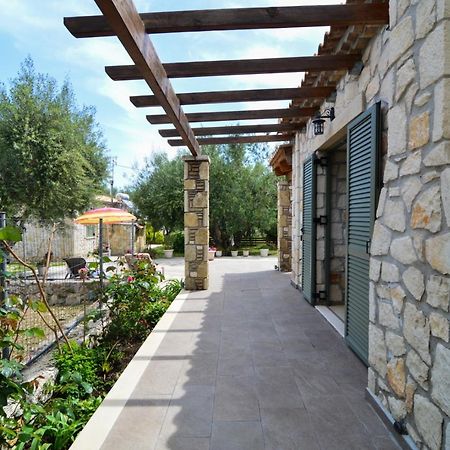 Villa Lobos Keri Exterior foto